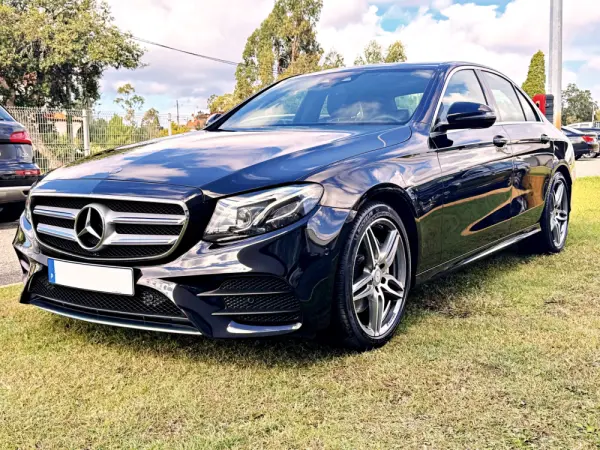 Mercedes-Benz E 220 d AMG Line 3