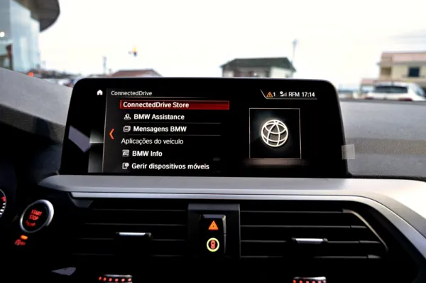 BMW X3 18 d sDrive Auto 27