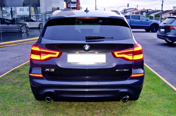BMW X3 18 d sDrive Auto 39