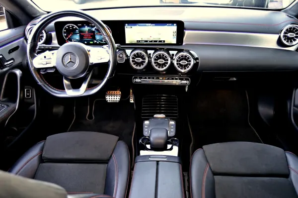 Mercedes-Benz CLA 250 e Shooting Brake AMG Line 6