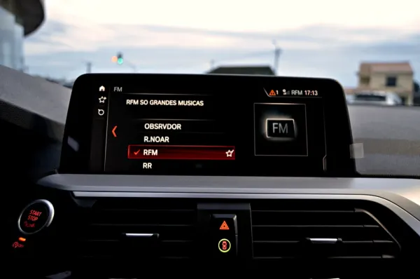 BMW X3 18 d sDrive Auto 23