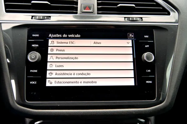 Volkswagen Tiguan Allspace 2.0 TDI High.DSG 4Motion 28