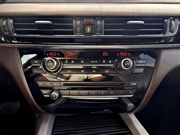 BMW X5 25 d sDrive Pack M 18