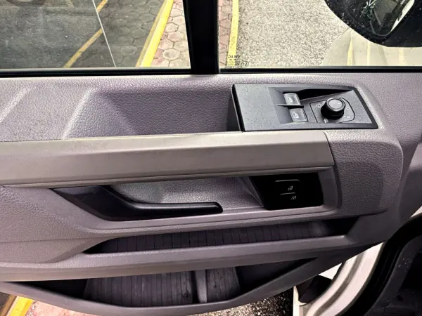 Volkswagen Crafter 35 2.0 TDI L3H2 10
