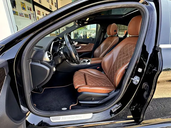 Mercedes-Benz C 220 d 9G-TRONIC AMG Line 7