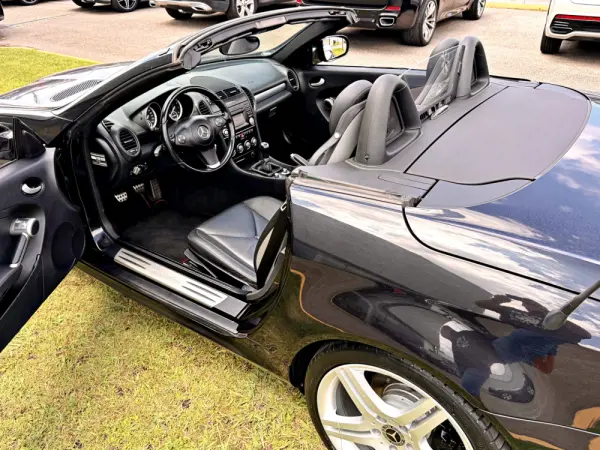 Mercedes-Benz SLK 200 Outro 9