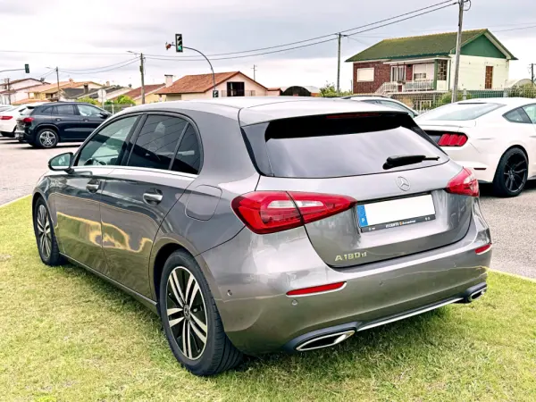 Mercedes-Benz A 180 d Progressive Aut. 5