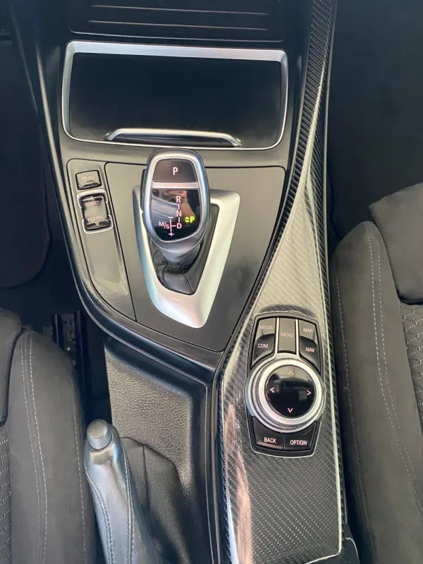 BMW M140i 17