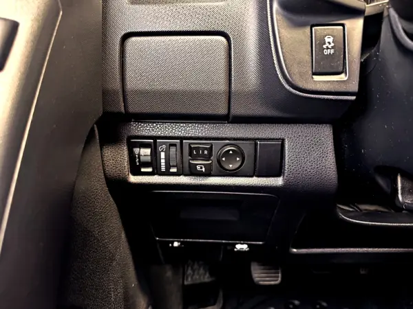 Isuzu D-Max 2.5 TD TwinTurbo 12