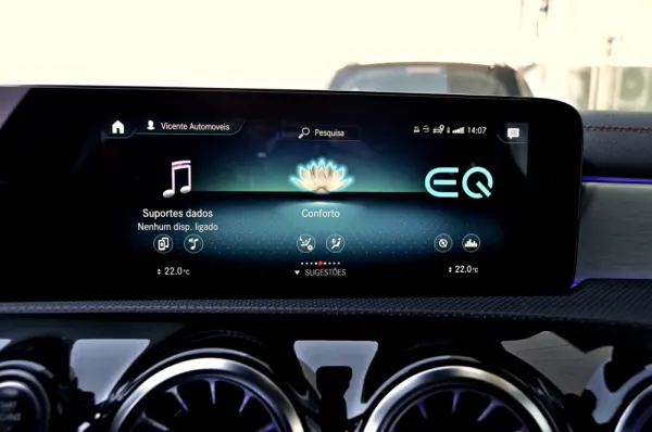 Mercedes-Benz CLA 250 e Shooting Brake AMG Line 22