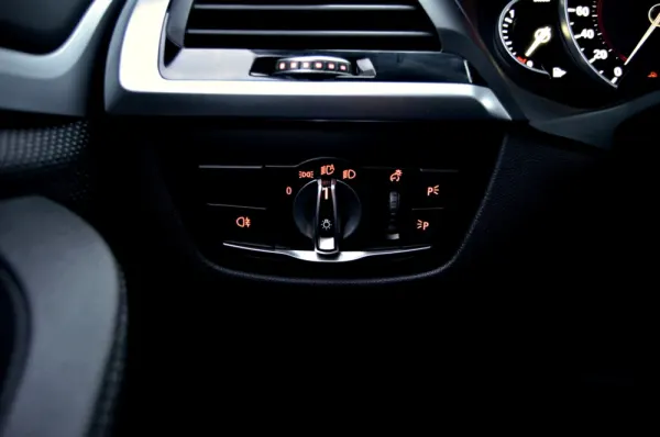 BMW X3 18 d sDrive Auto 12