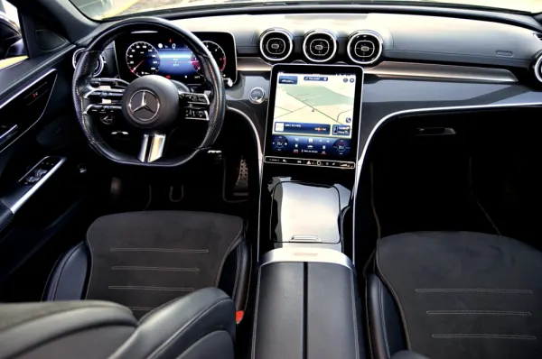 Mercedes-Benz C 300 d AMG Line 6