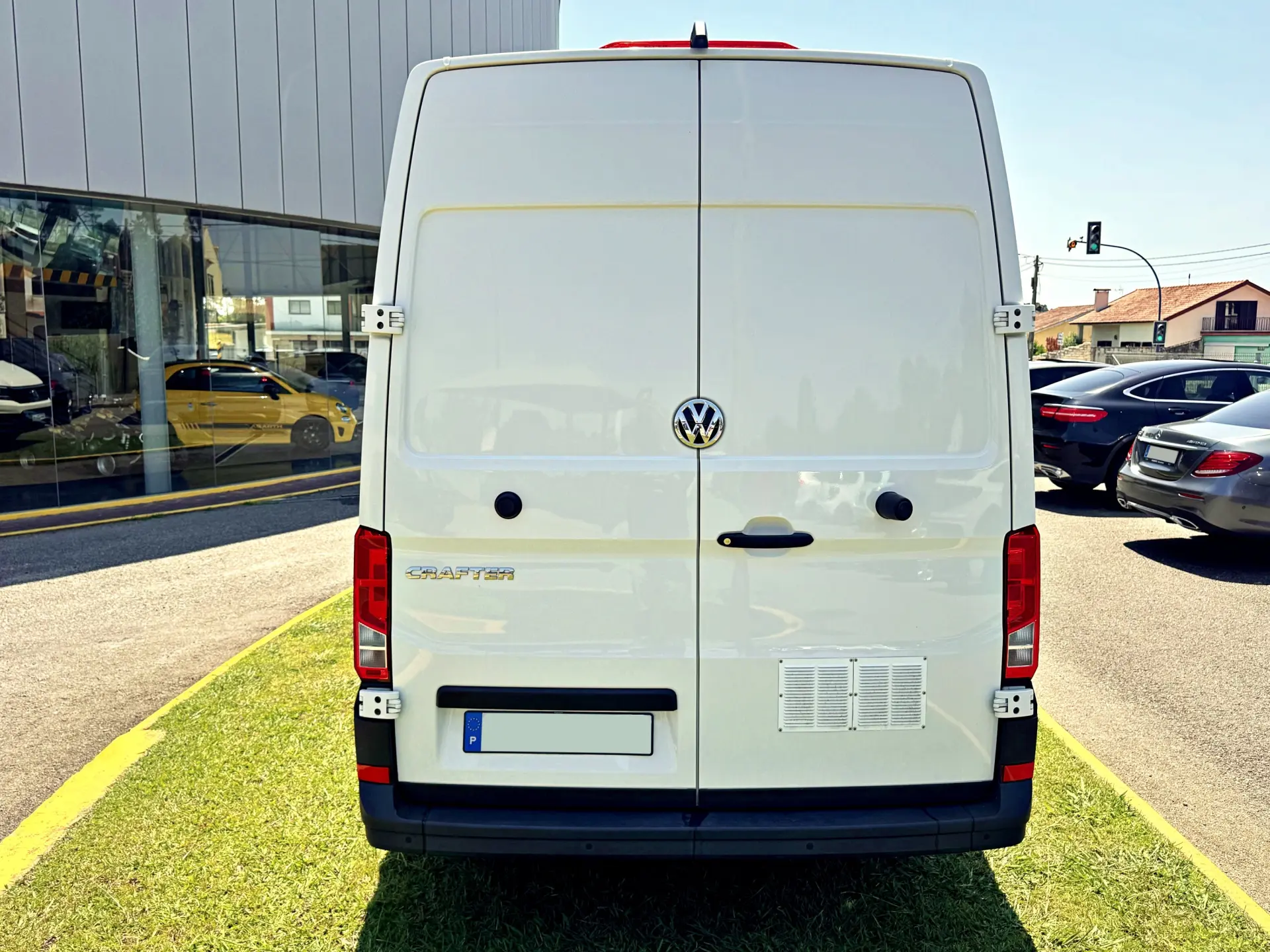 Volkswagen Crafter 35 2.0 TDI L3H2 35