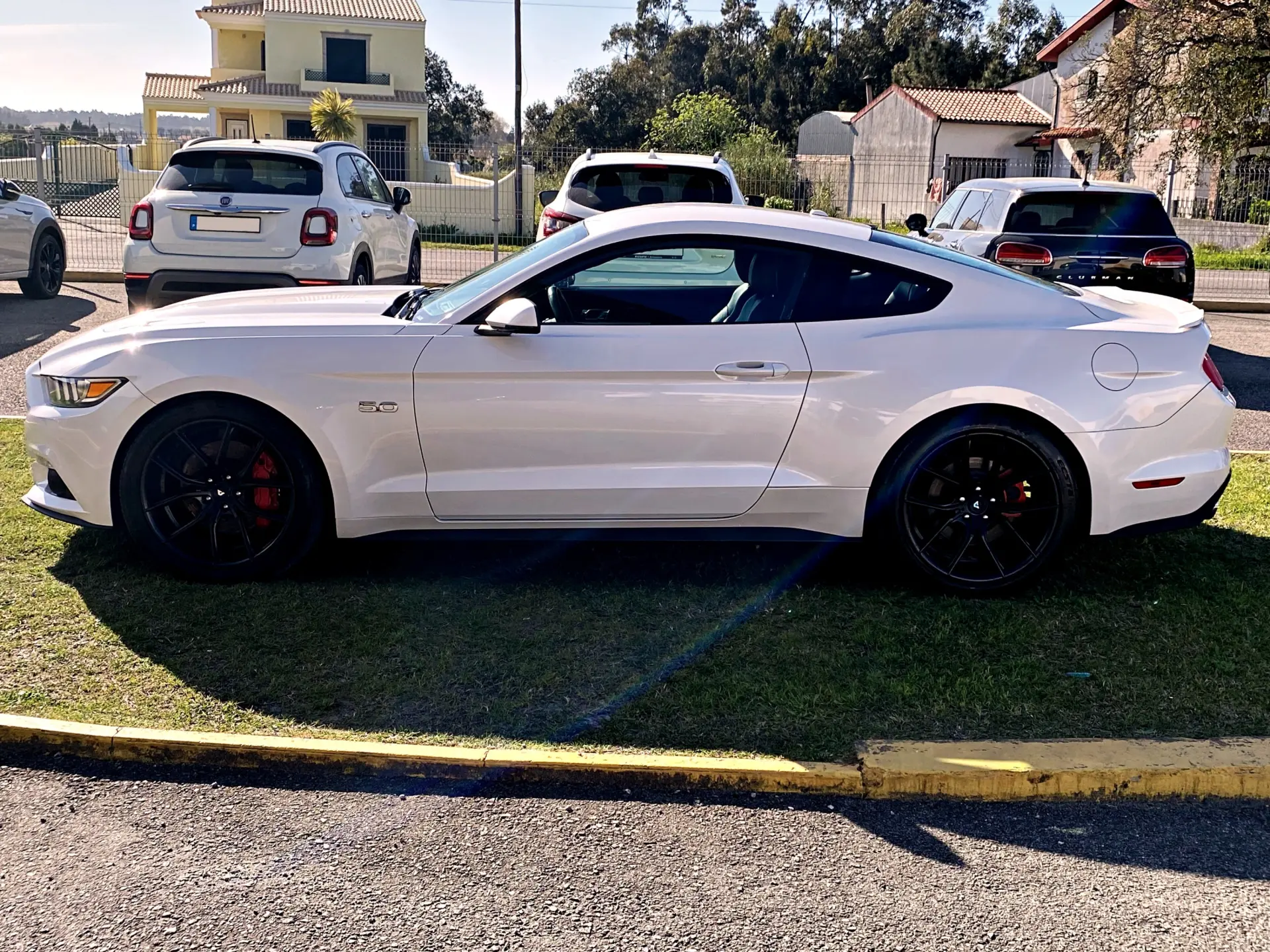 Ford Mustang 5.0 Ti-VCT V8 Aut. GT 4