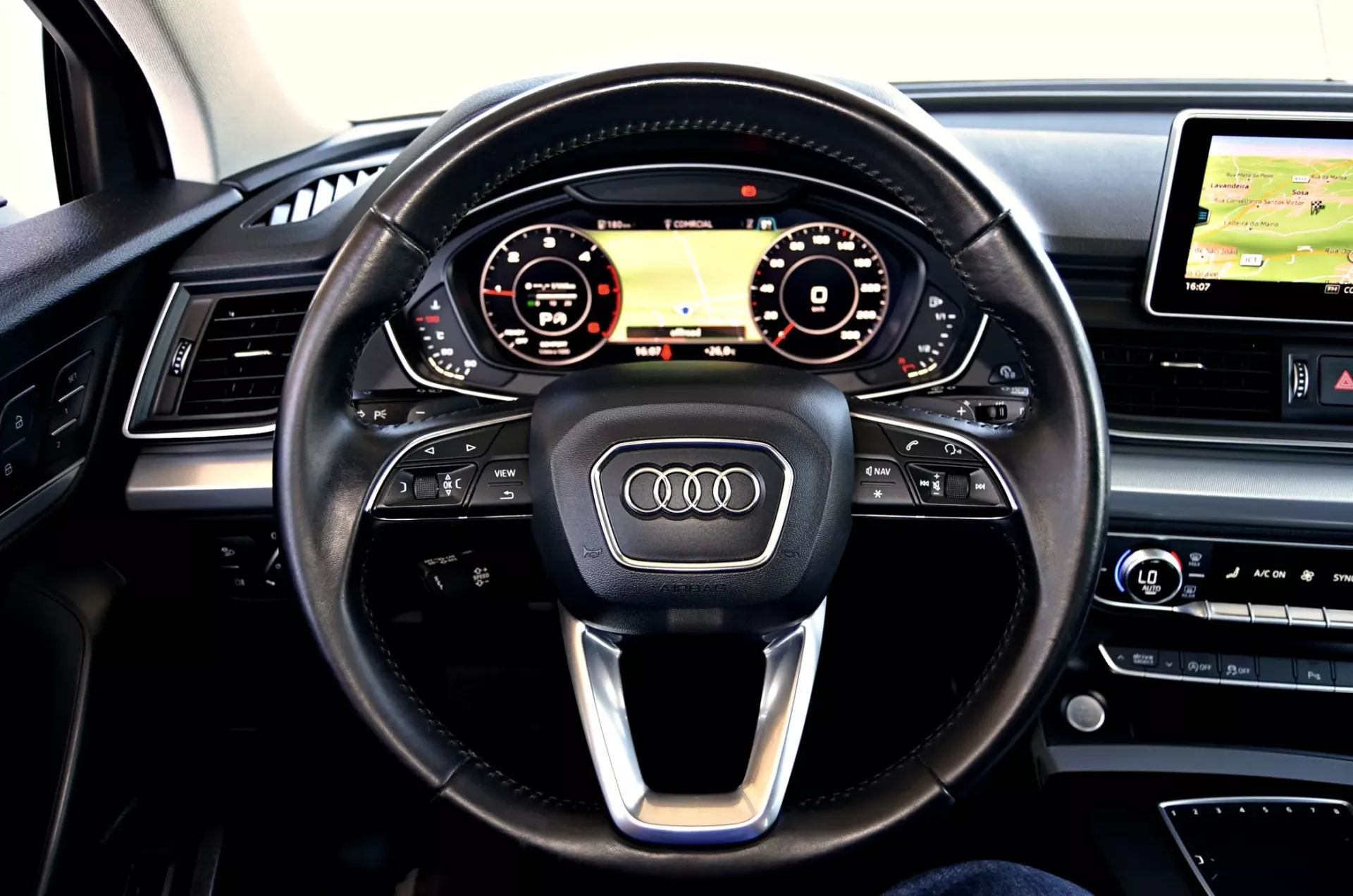 Audi Q5 2.0 TDi quattro Sport S-tronic 14