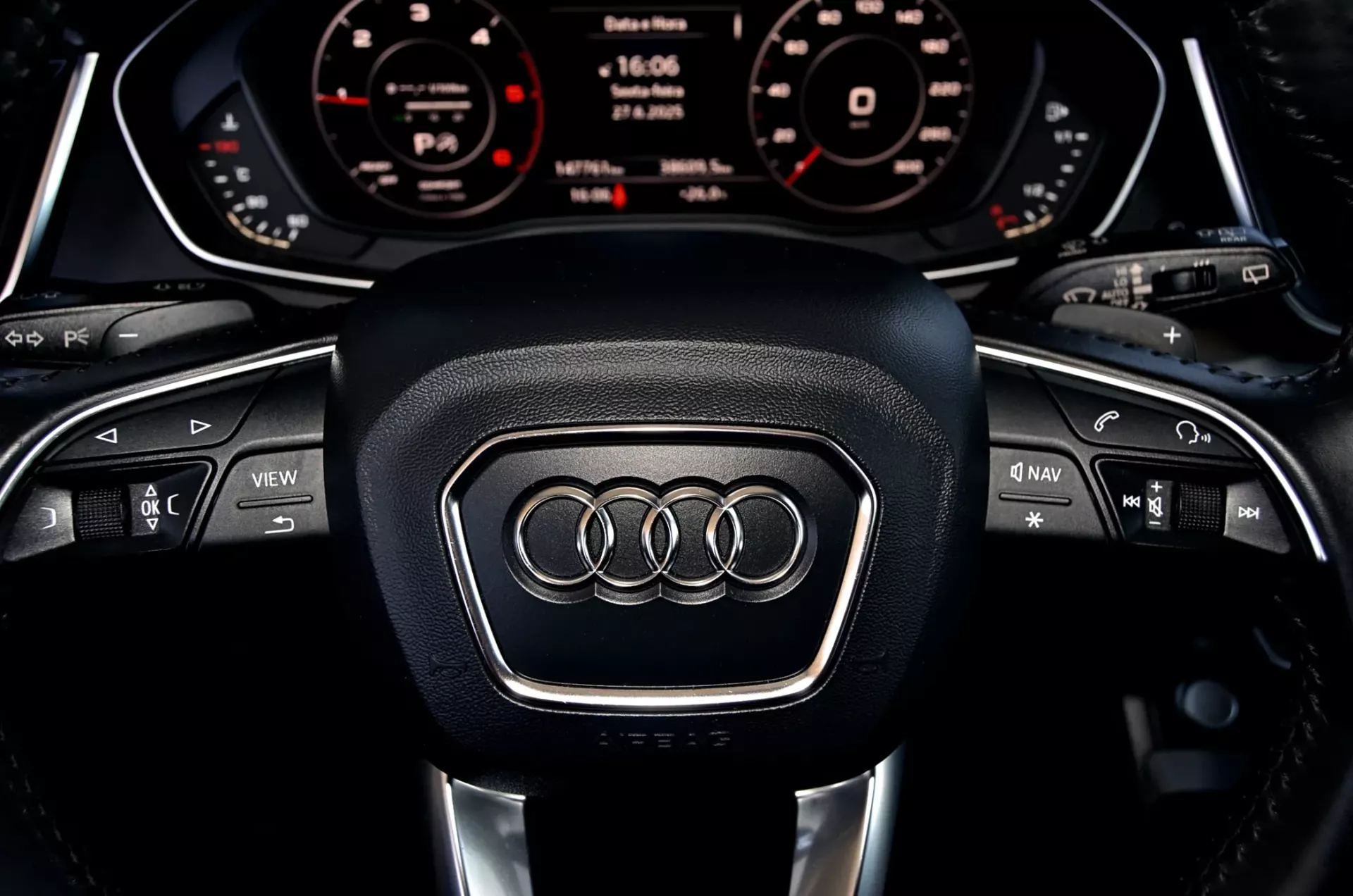 Audi Q5 2.0 TDi quattro Sport S-tronic 15