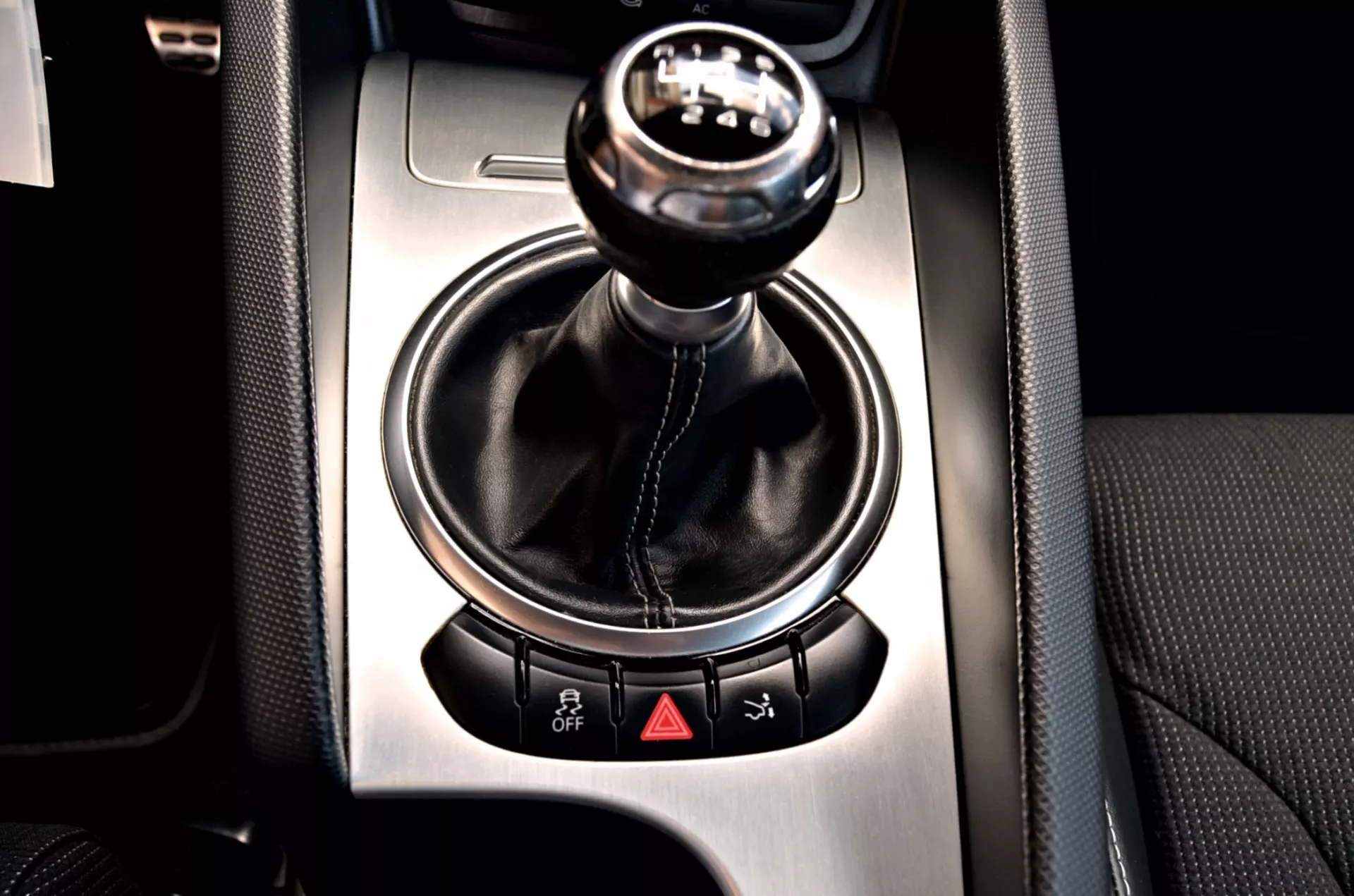 Audi TT Roadster 2.0 TDi quattro S-line 21