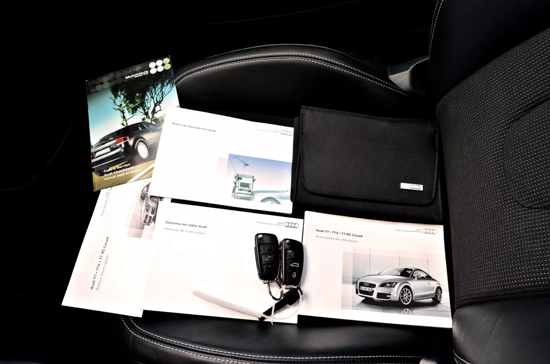 Audi TT Roadster 2.0 TDi quattro S-line 24