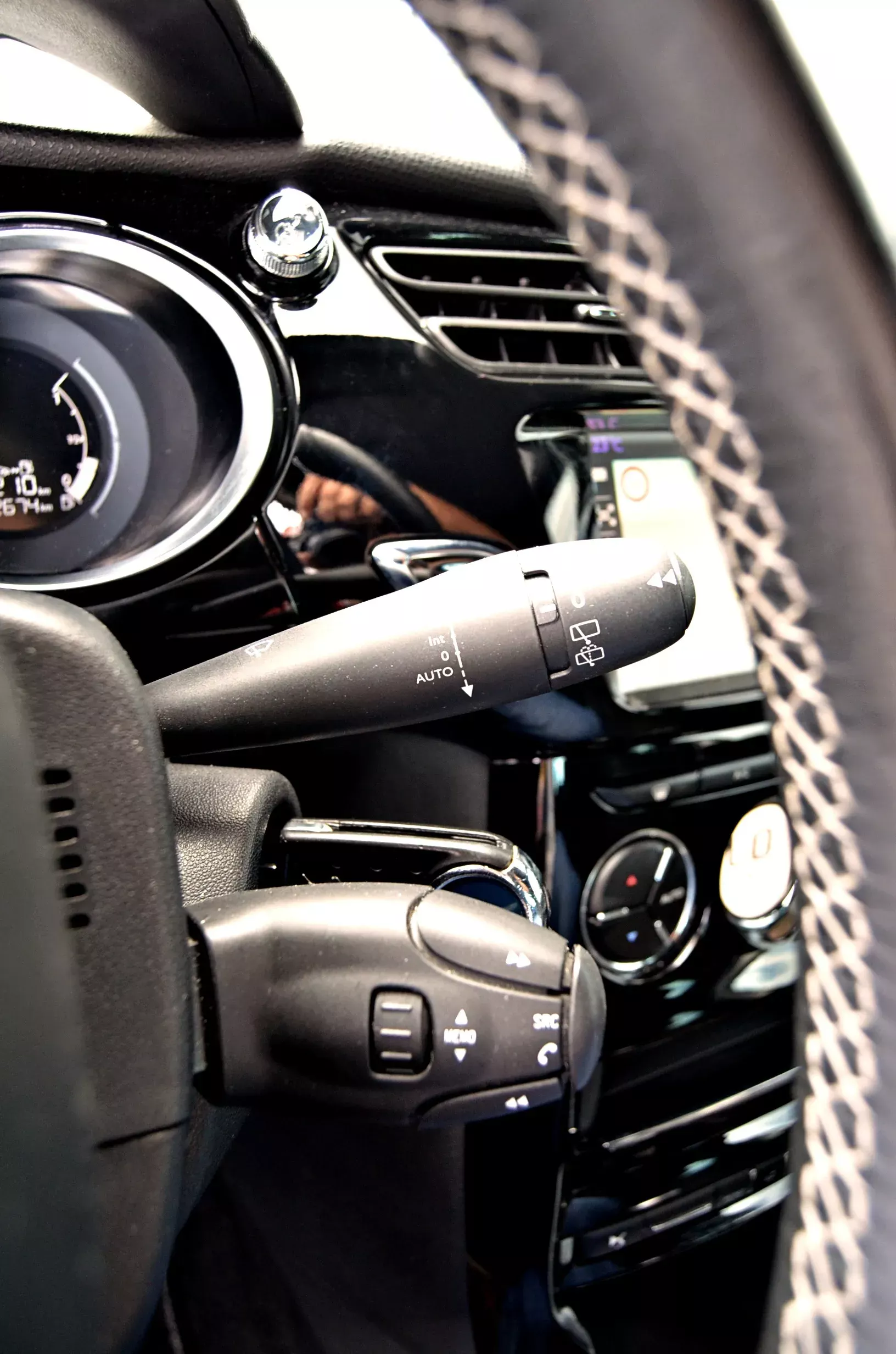 DS DS3 3 1.6 BlueHDi Sport Chic 15