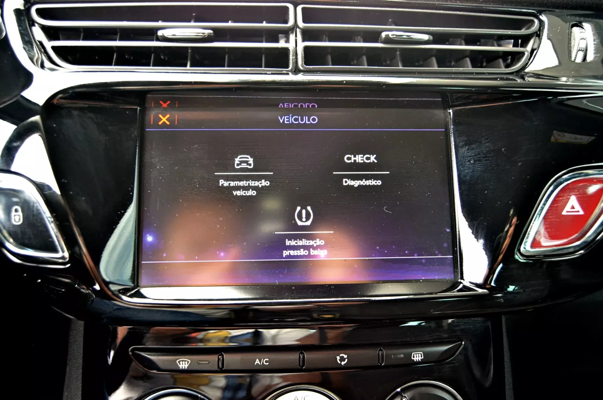 DS DS3 3 1.6 BlueHDi Sport Chic 24