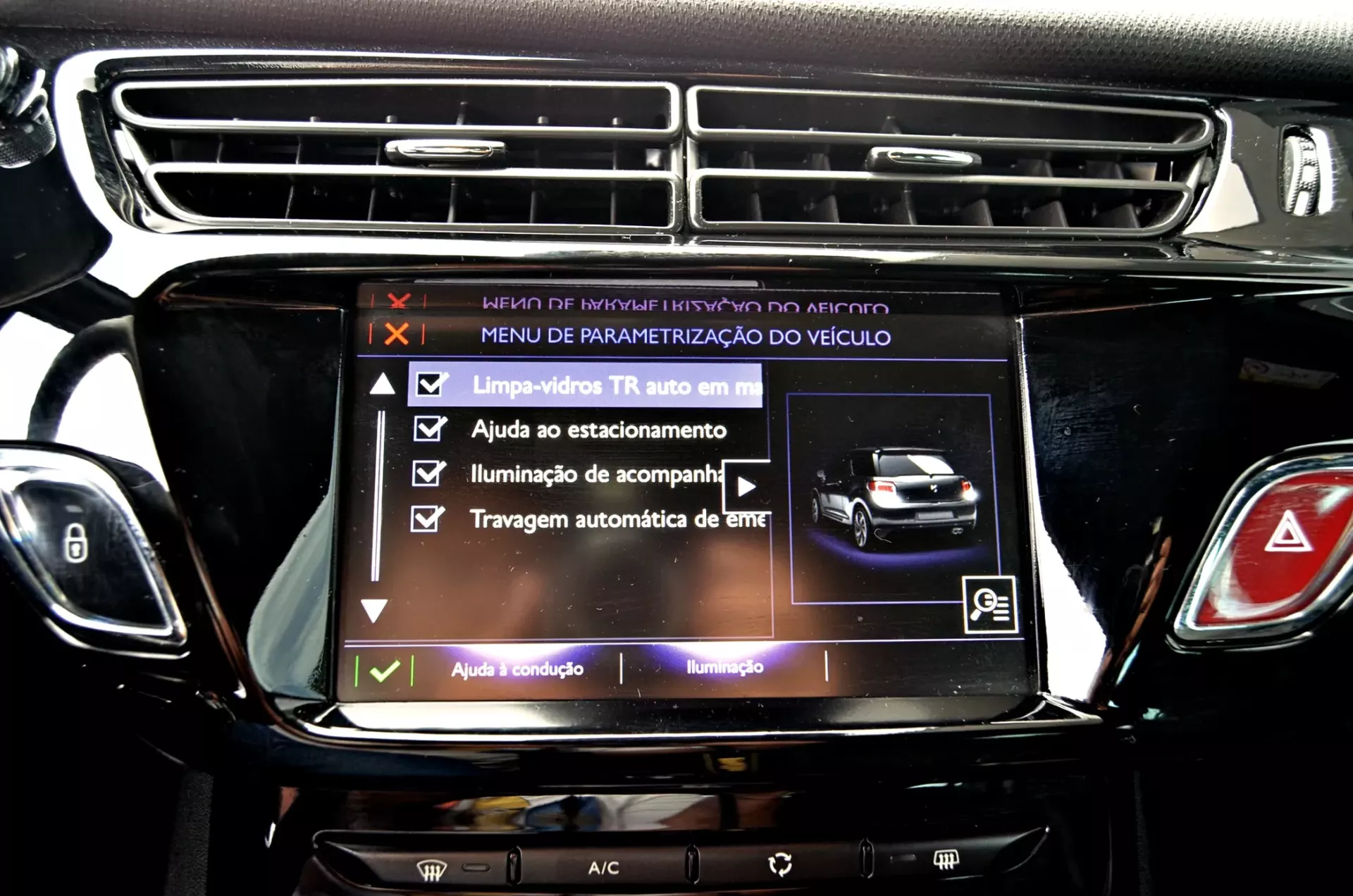 DS DS3 3 1.6 BlueHDi Sport Chic 25