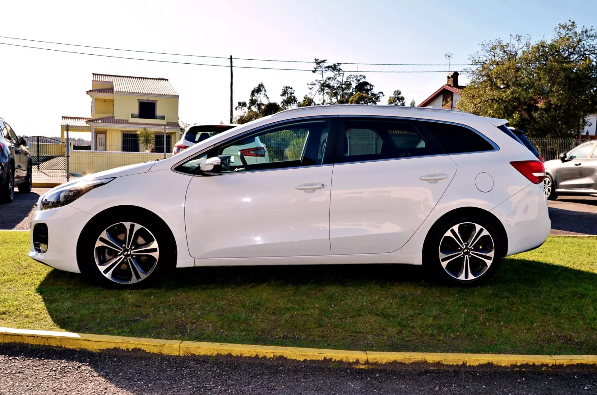 Kia Ceed SW 1.6 CRDi GT Line 4