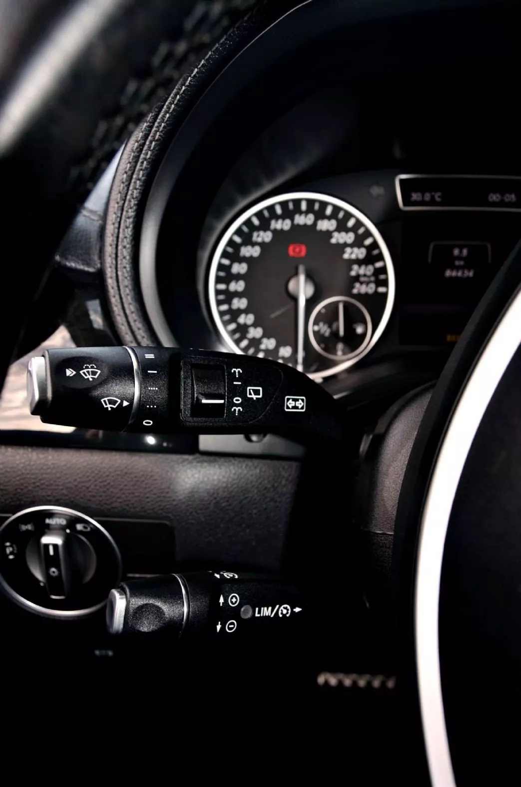 Mercedes-Benz B 220 CDi AMG Line 14