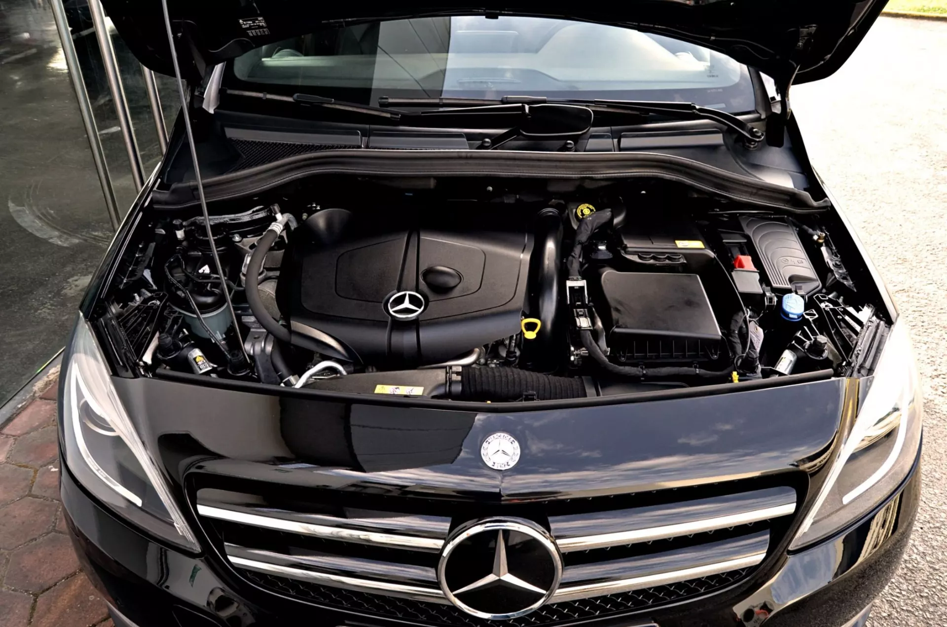 Mercedes-Benz B 220 CDi AMG Line 32