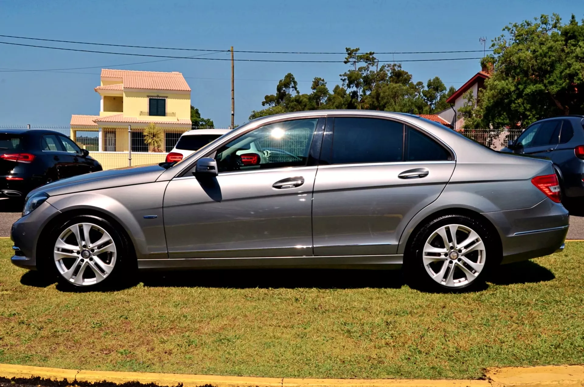 Mercedes-Benz C 220 CDi Avantgarde BlueEfficiency Aut. 4