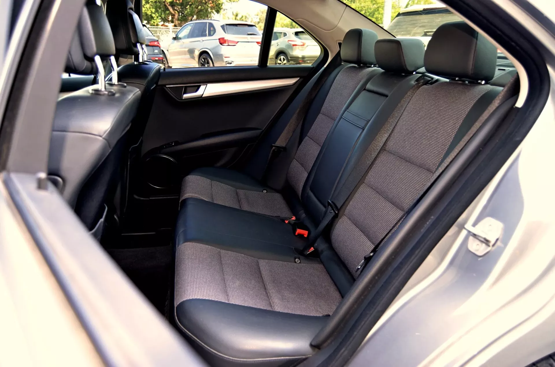 Mercedes-Benz C 220 CDi Avantgarde BlueEfficiency Aut. 9