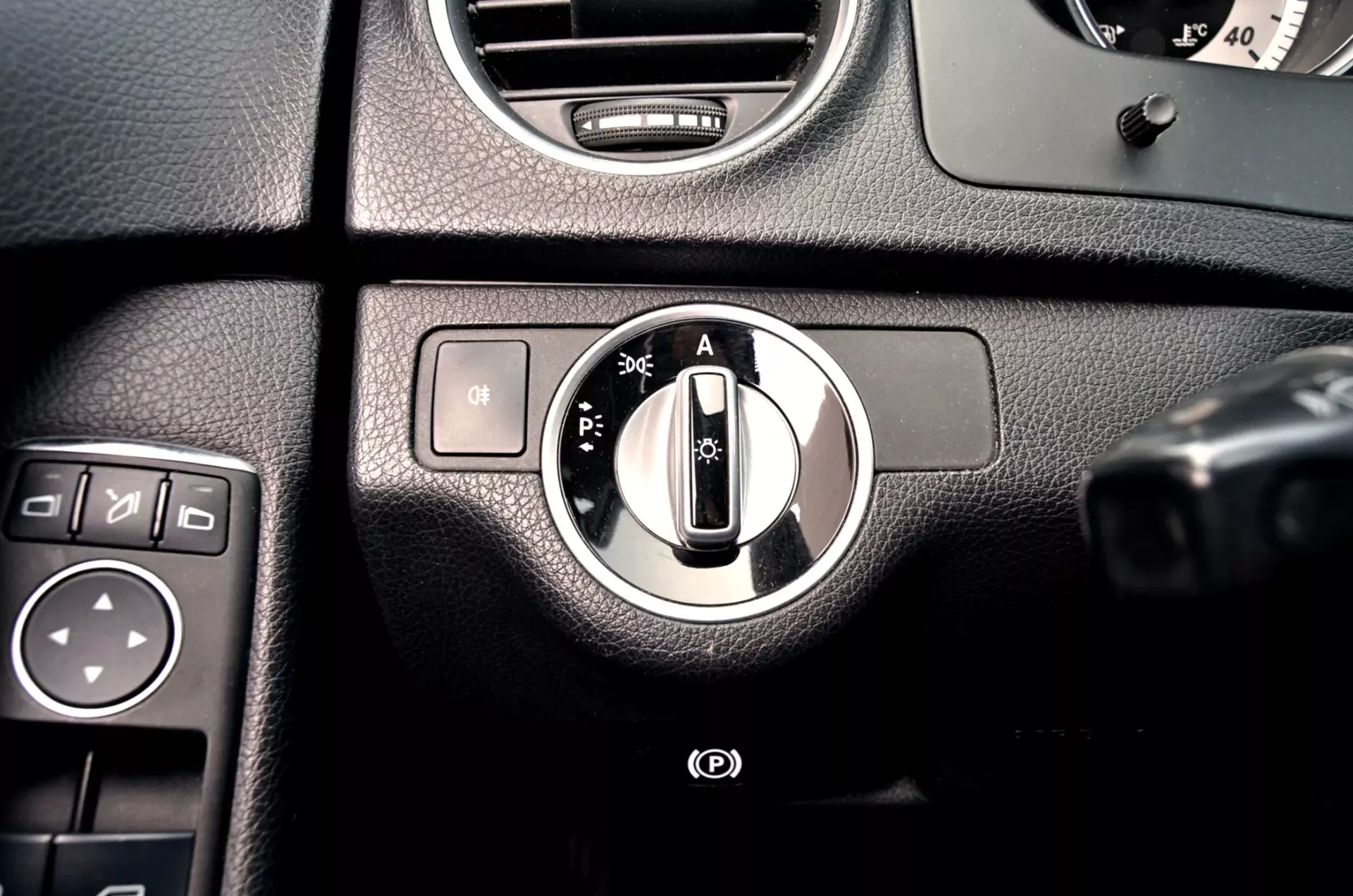 Mercedes-Benz C 220 CDi Avantgarde BlueEfficiency Aut. 12