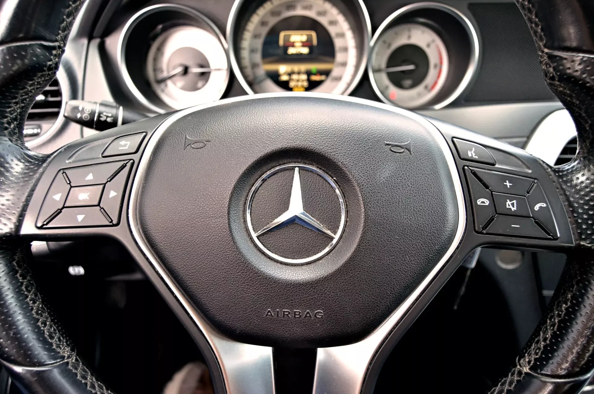 Mercedes-Benz C 220 CDi Avantgarde BlueEfficiency Aut. 15