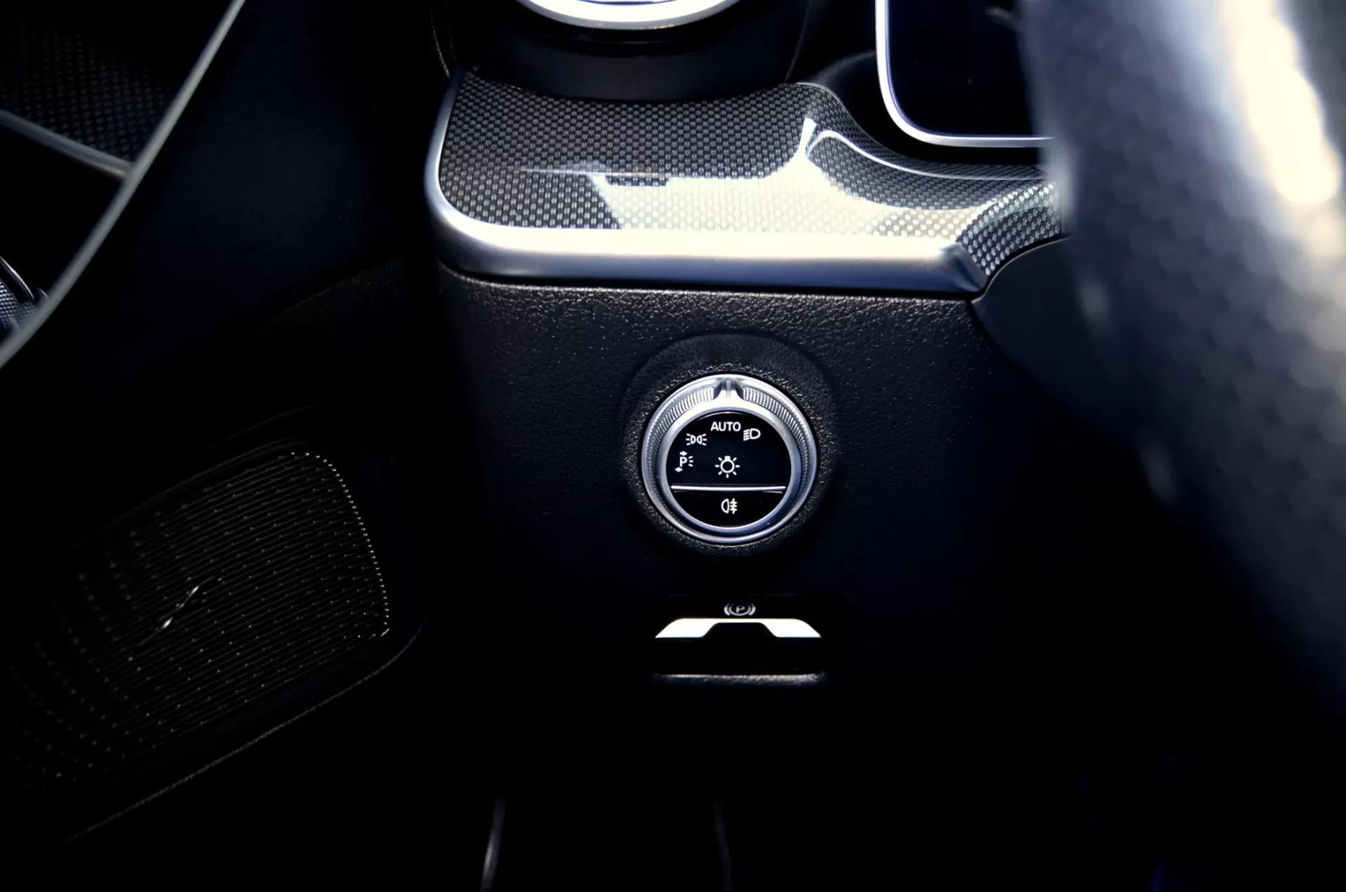 Mercedes-Benz C 300 d AMG Line 13