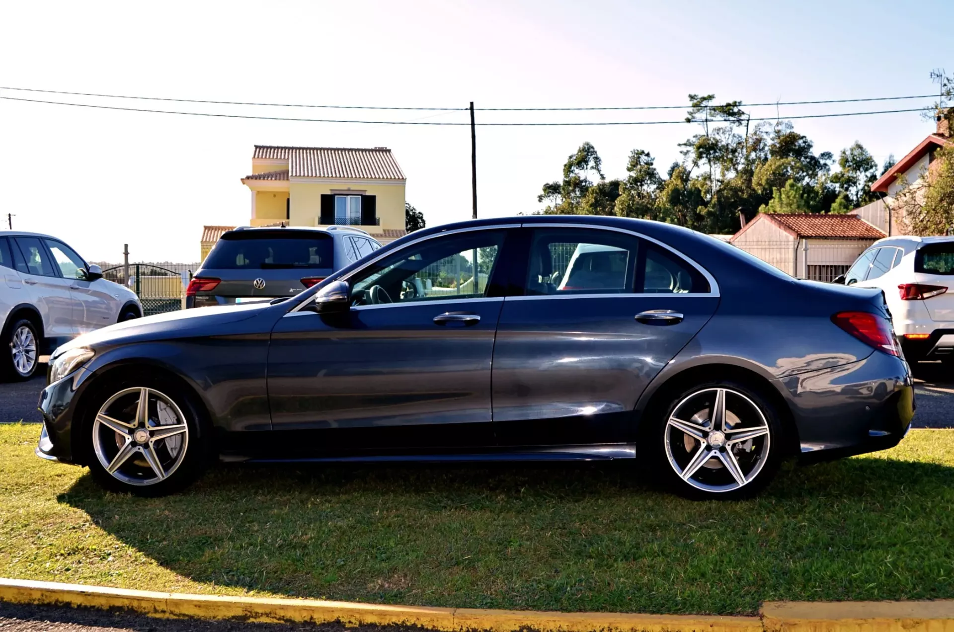 Mercedes-Benz C 300 BlueTEC Hybrid AMG Line 4