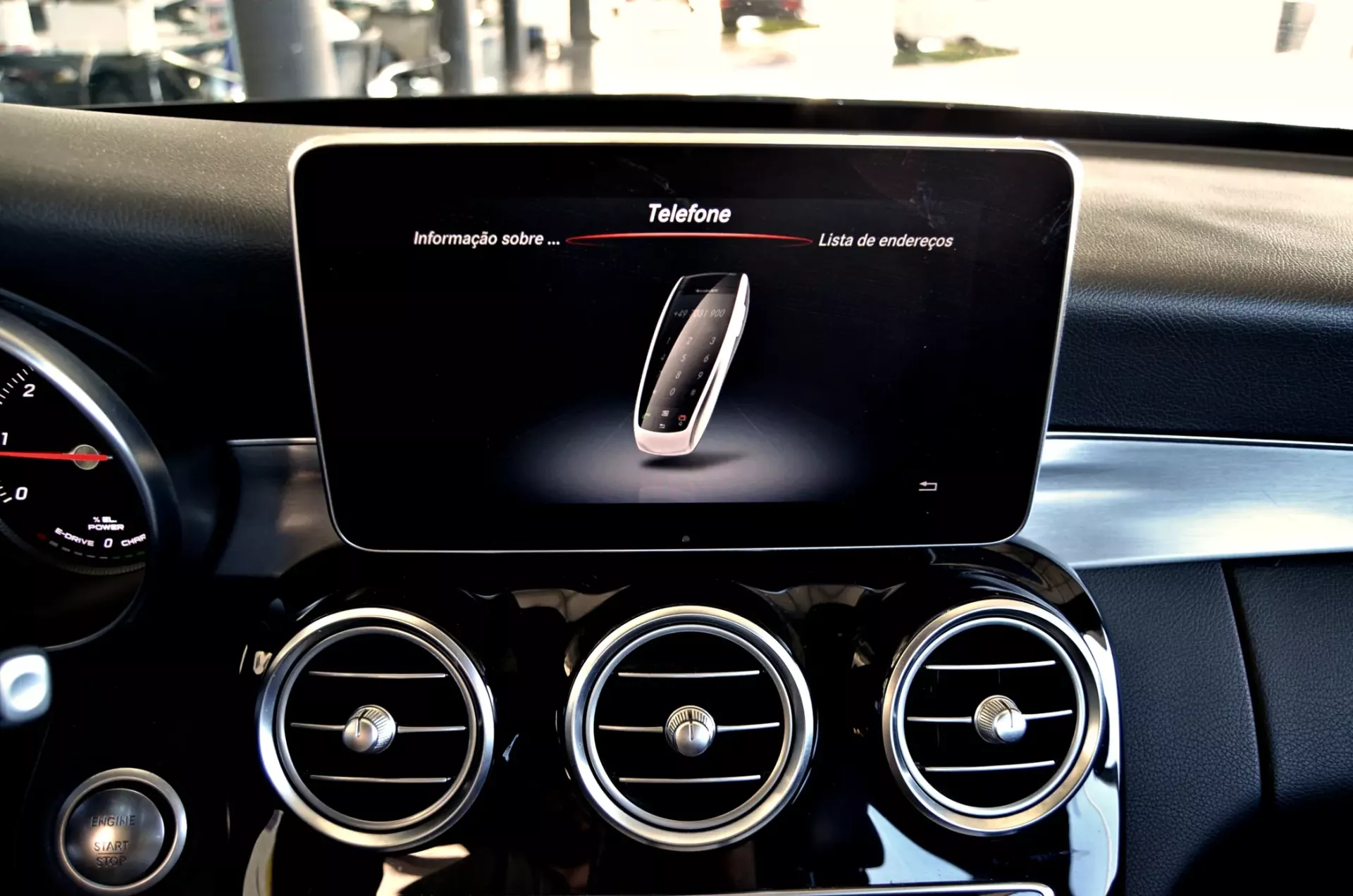 Mercedes-Benz C 300 BlueTEC Hybrid AMG Line 33