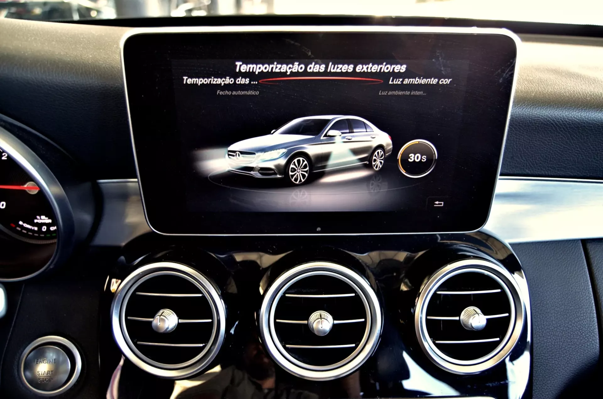 Mercedes-Benz C 300 BlueTEC Hybrid AMG Line 40