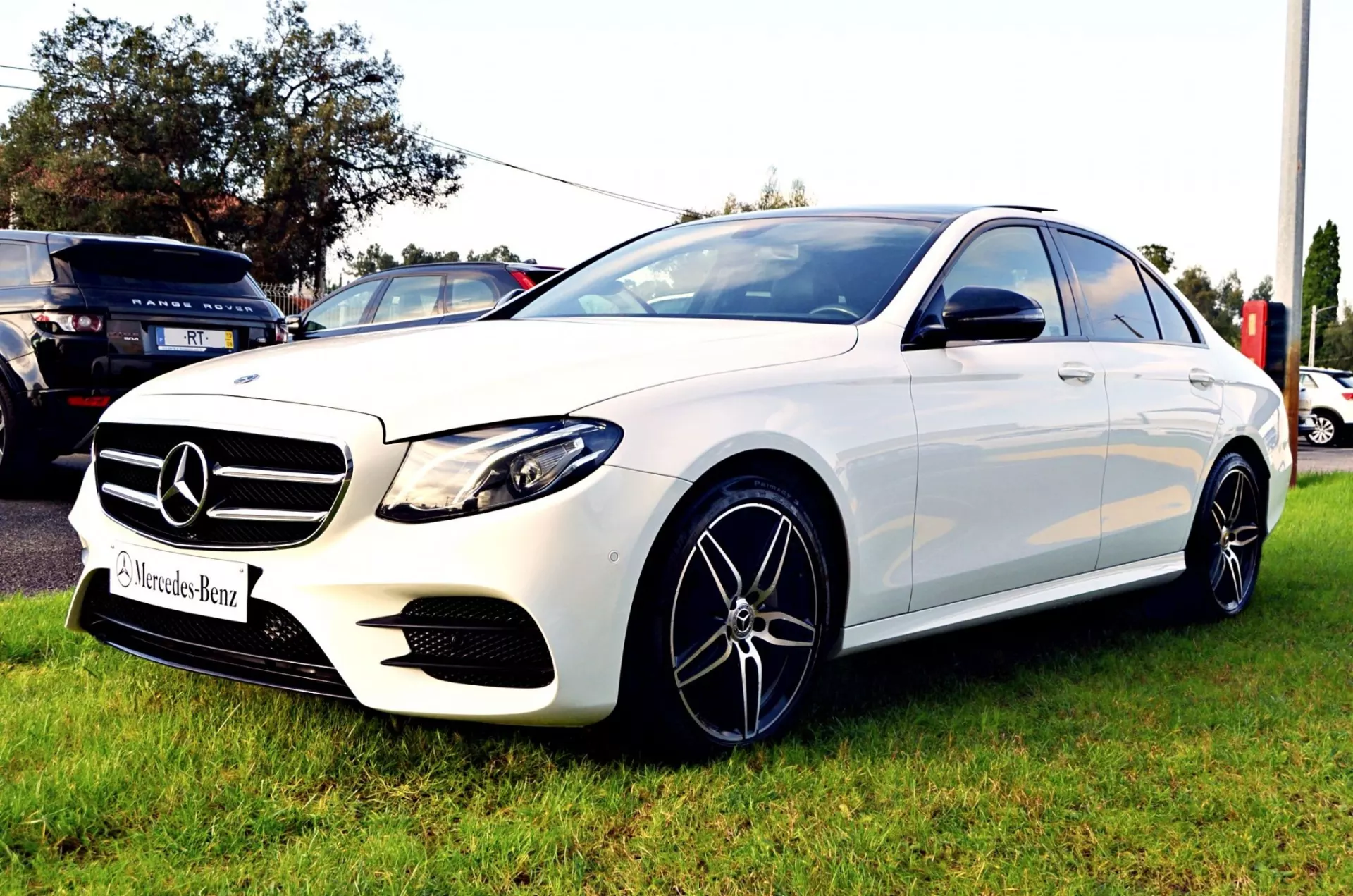 Mercedes-Benz E 220 D AMG Line 3