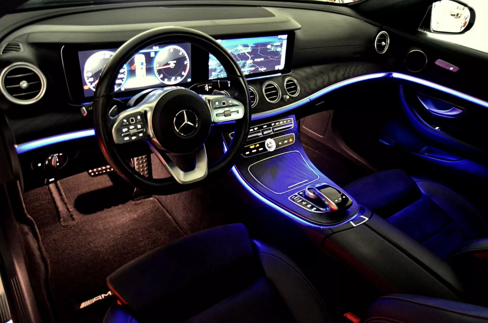 Mercedes-Benz E 220 D AMG Line 9