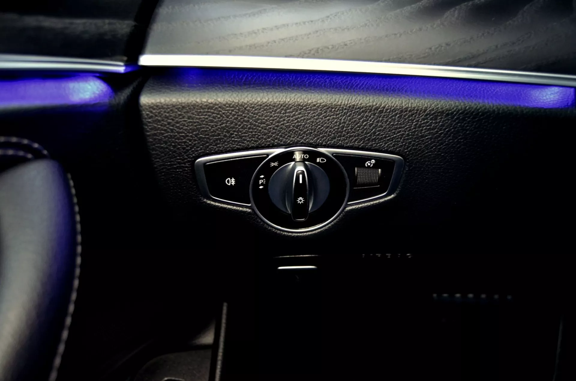 Mercedes-Benz E 220 D AMG Line 17