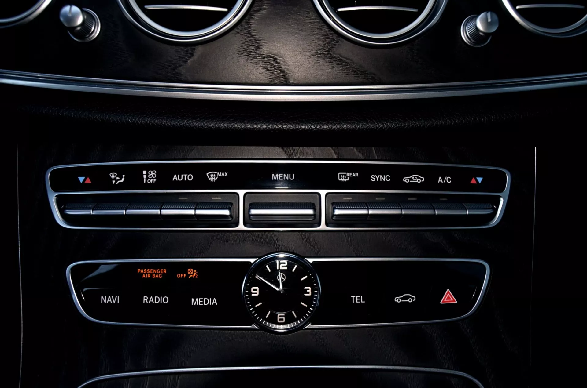 Mercedes-Benz E 220 D AMG Line 23