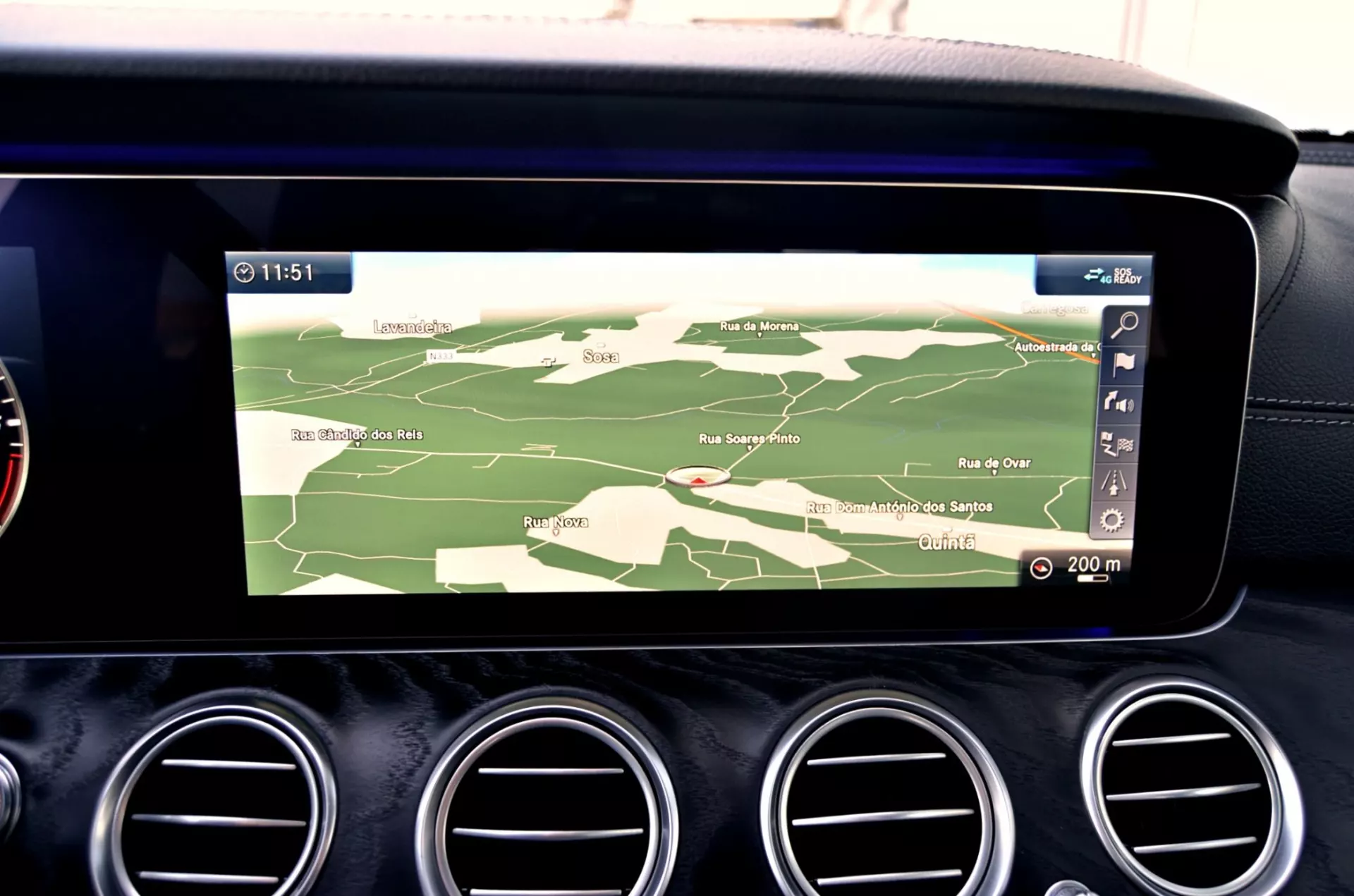 Mercedes-Benz E 220 D AMG Line 27