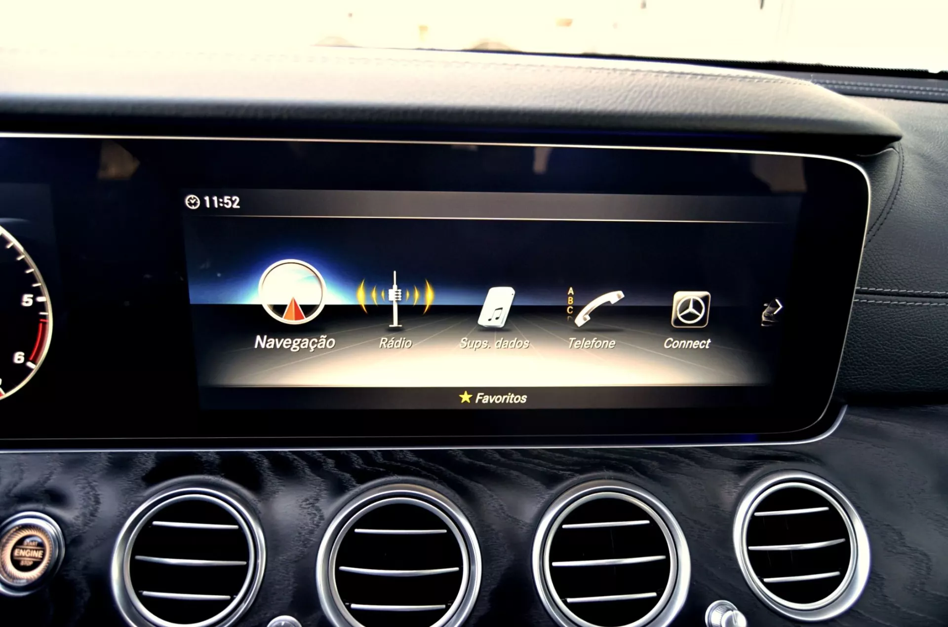 Mercedes-Benz E 220 D AMG Line 29