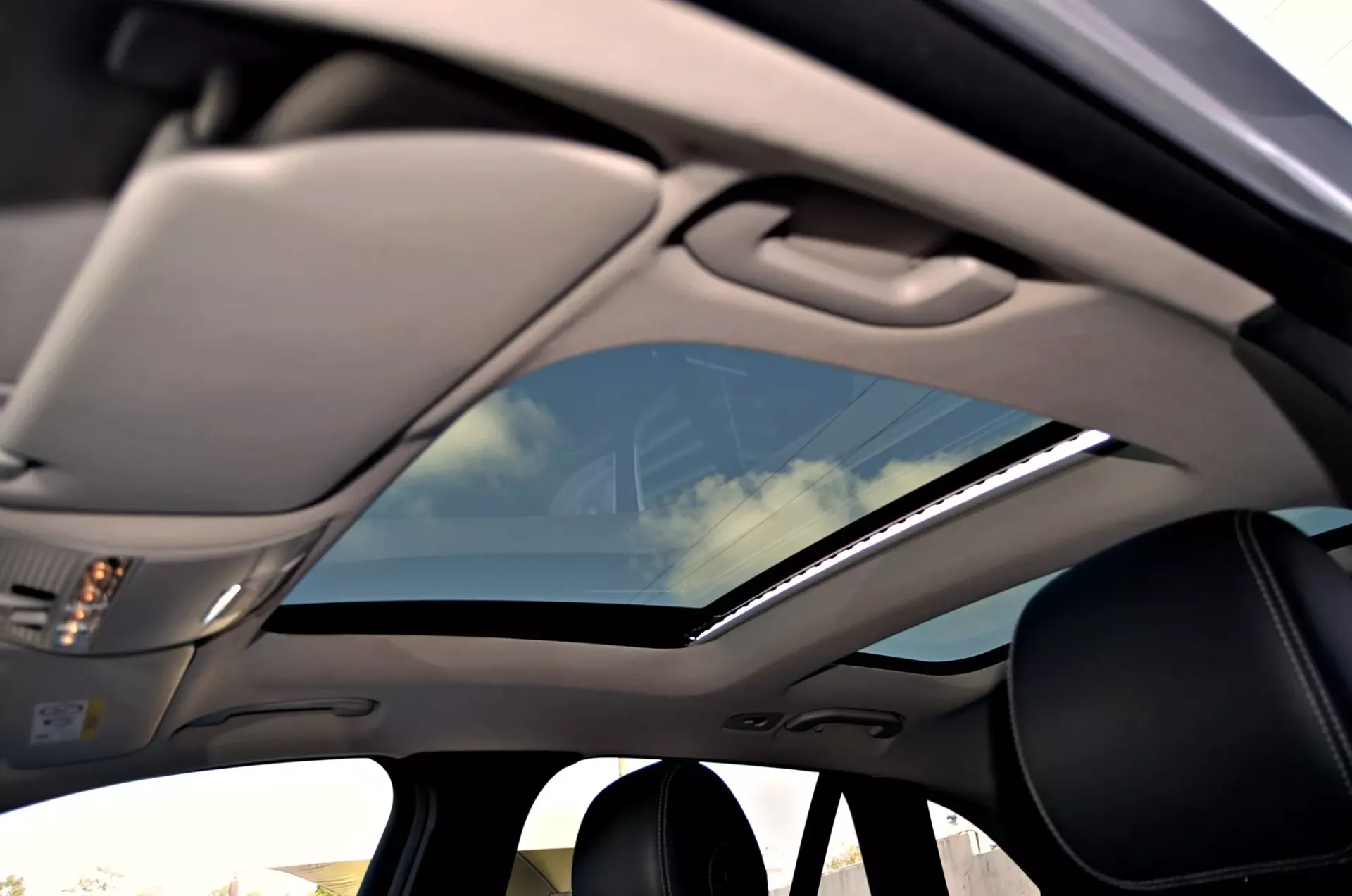 Mercedes-Benz GLC 220 11