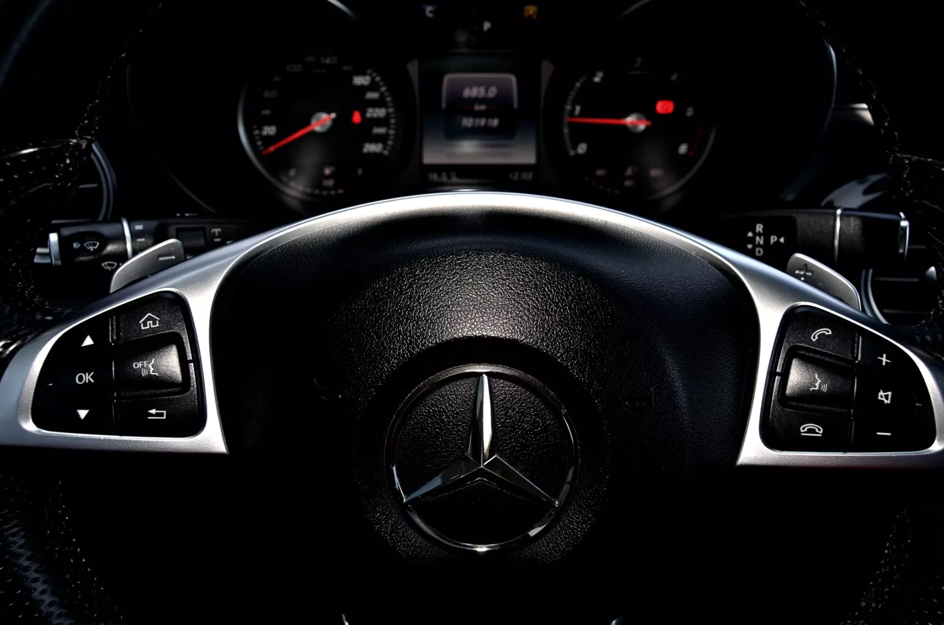 Mercedes-Benz GLC 220 15