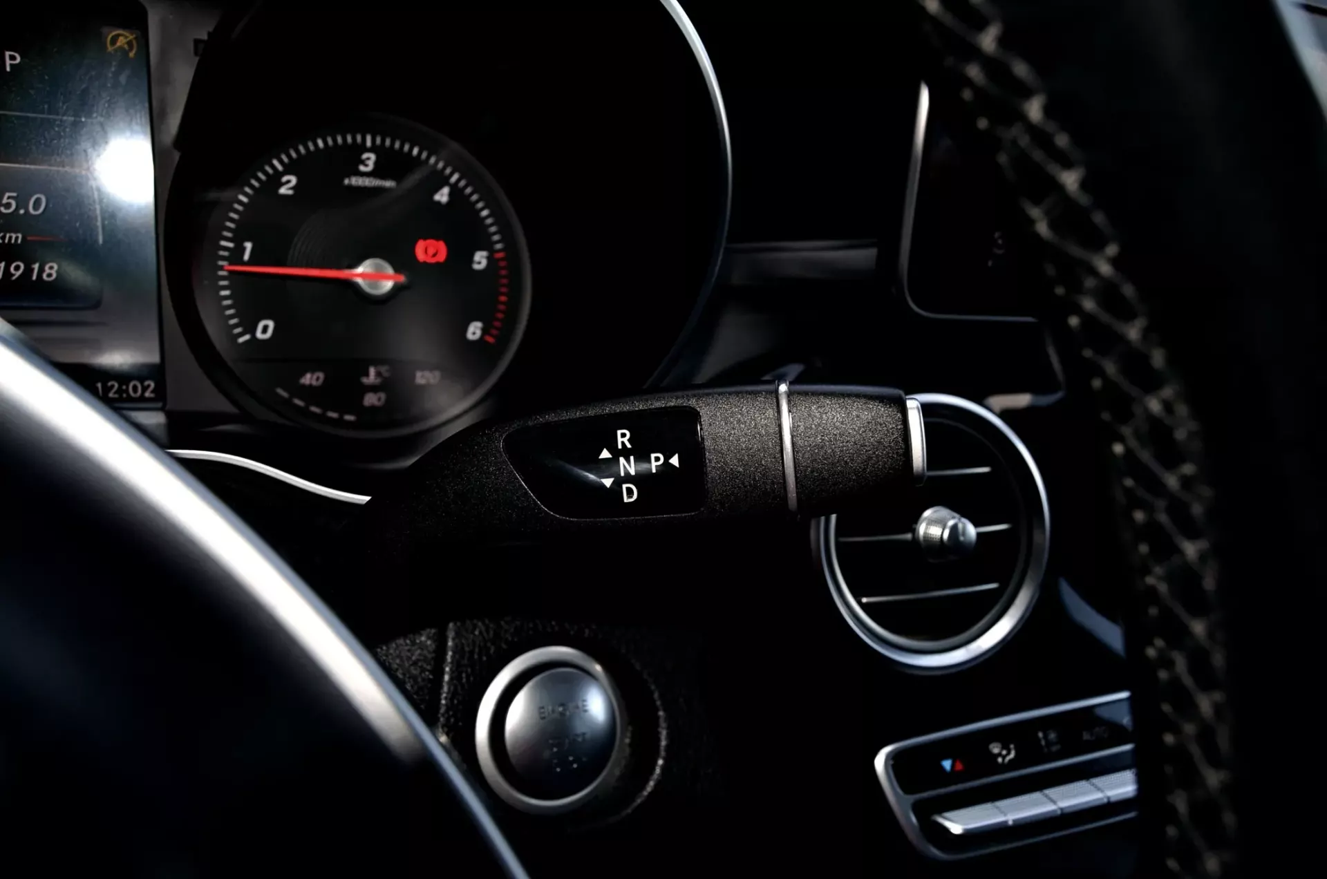 Mercedes-Benz GLC 220 16