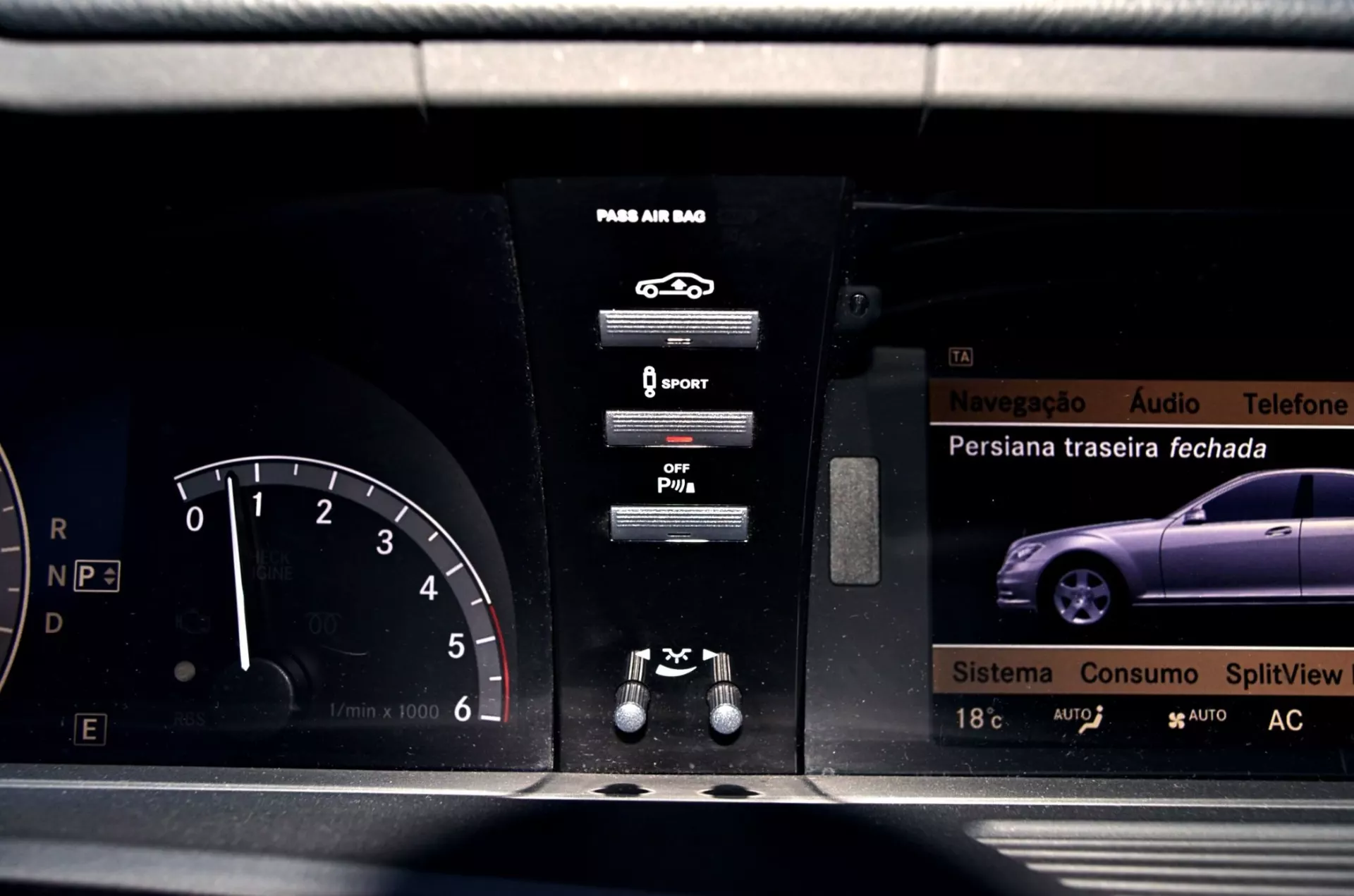 Mercedes-Benz CLS 350 BlueTEC Longo 164g 27