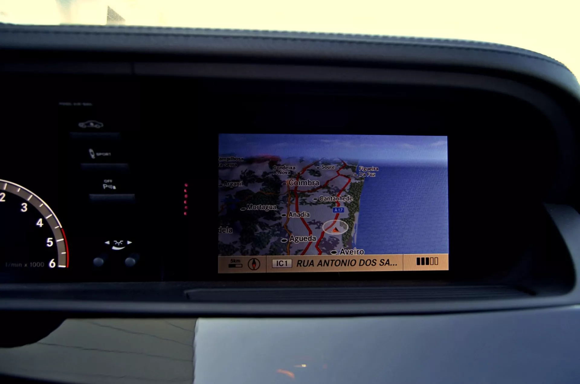 Mercedes-Benz CLS 350 BlueTEC Longo 164g 28