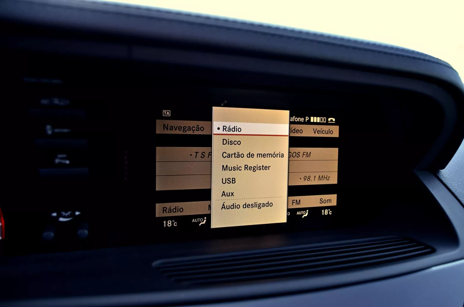 Mercedes-Benz CLS 350 BlueTEC Longo 164g 33