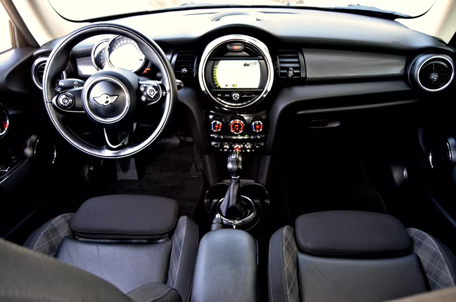 MINI 3 Portas Cooper D Auto 6