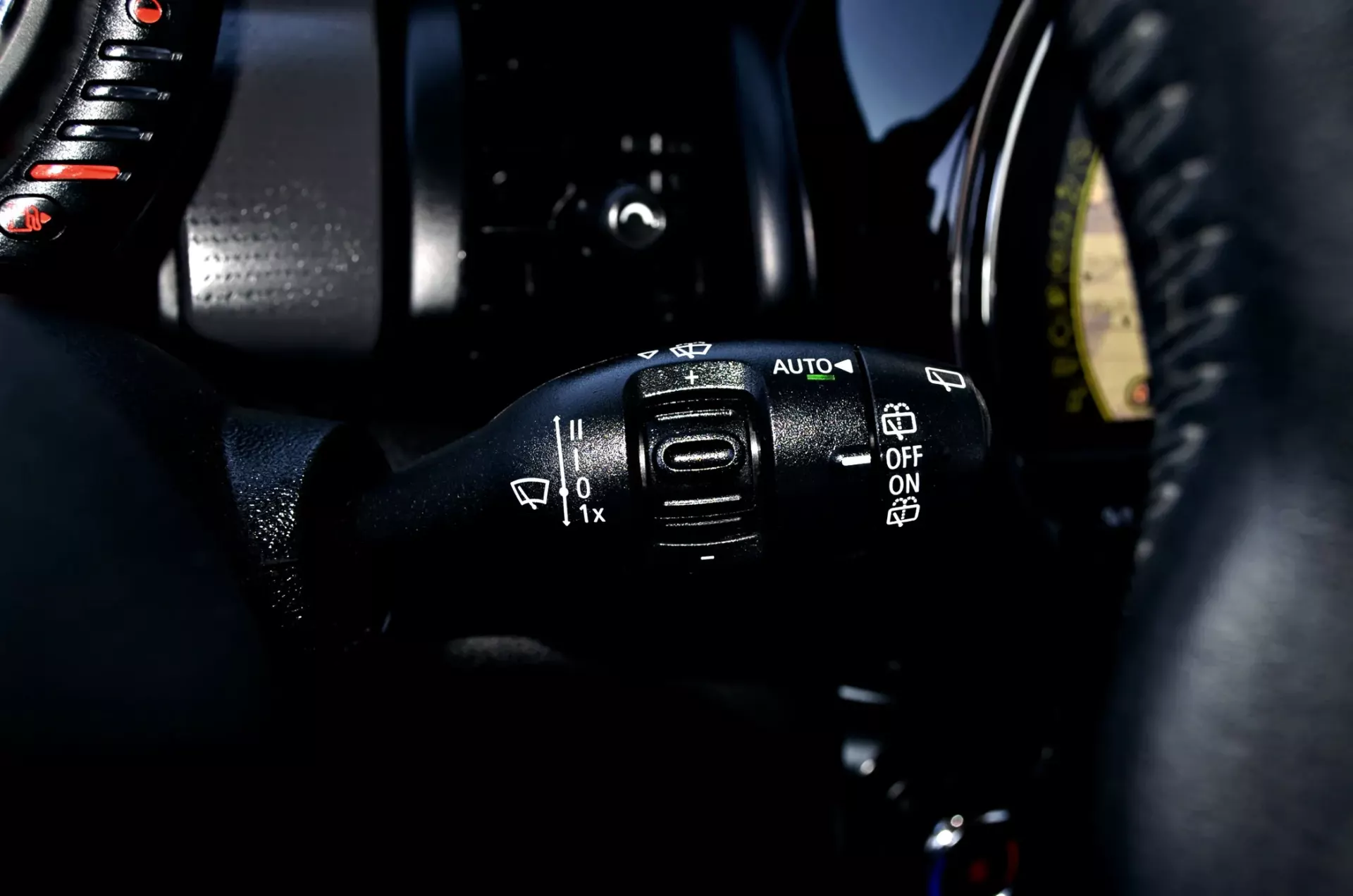 MINI 3 Portas Cooper D Auto 16